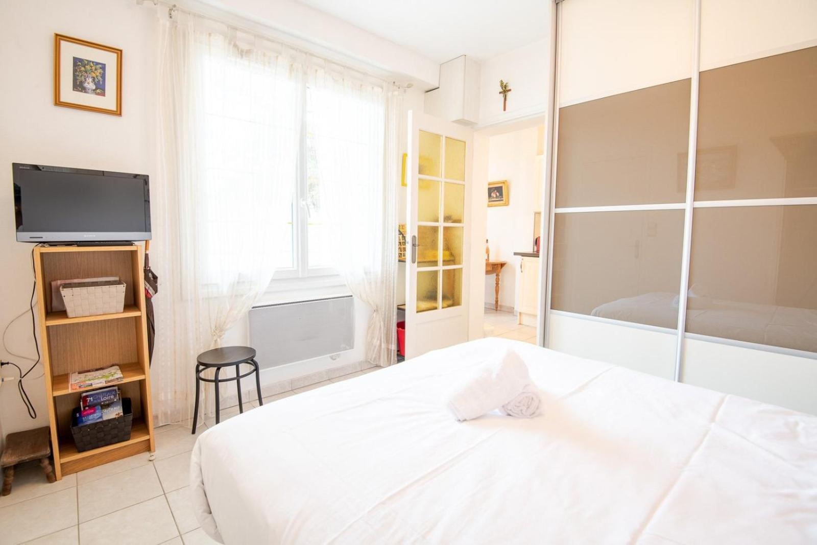 Appartement L'Ecureuil - Small T2 For 2 Pers. à Amboise Extérieur photo